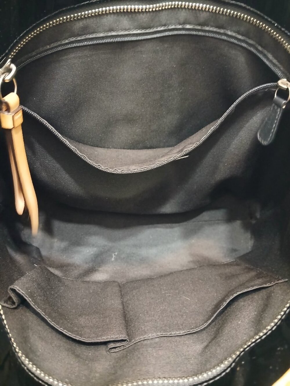Coach Patent Leather Tote🖤 - Picture 7 of 12